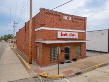 Listing Image #2 - Office for sale at 121 W Cherry St, Herrin IL 62948 Listing Image #2 - Office for sale at 121 W Cherry St, Herrin IL 62948