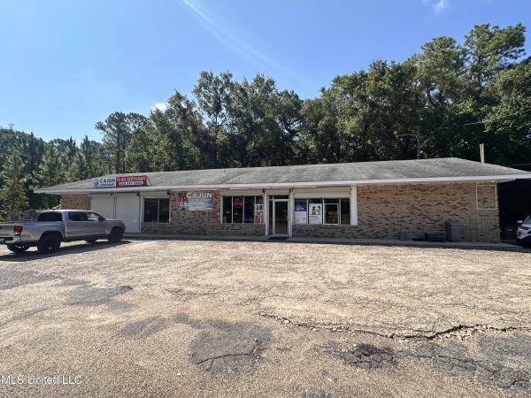 Listing Image #2 - Retail for sale at 1225 34th Street, Gulfport MS 39501