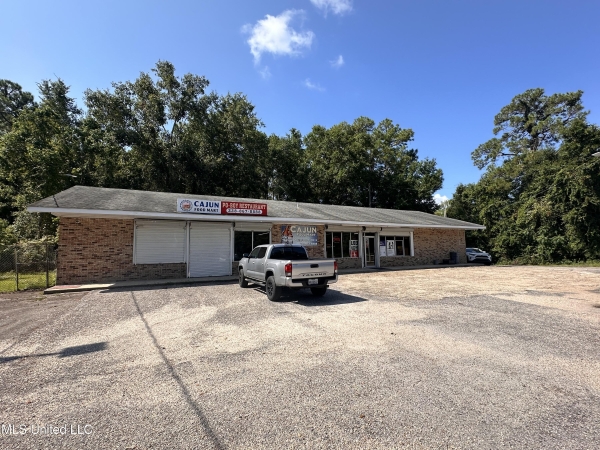 Listing Image #3 - Retail for sale at 1225 34th Street, Gulfport MS 39501