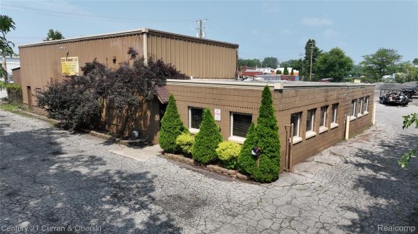 Listing Image #1 - Others for sale at 5861 Pardee Road, Taylor MI 48180