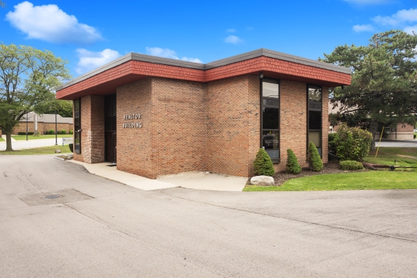 Listing Image #2 - Office for sale at 1919 W. Stadium Blvd, Ann Arbor MI 48103
