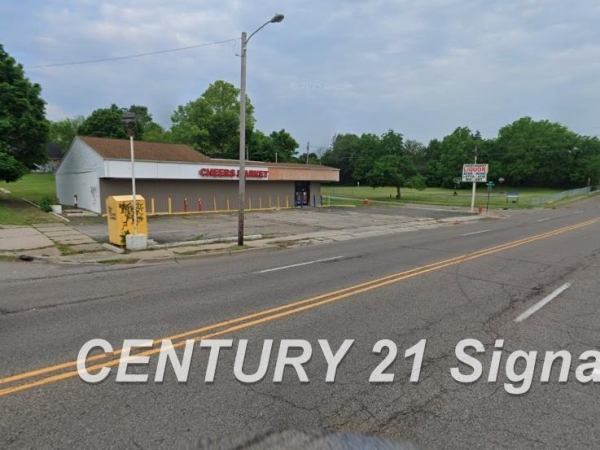 Listing Image #3 - Others for sale at 2809 W Court, Flint MI 48503