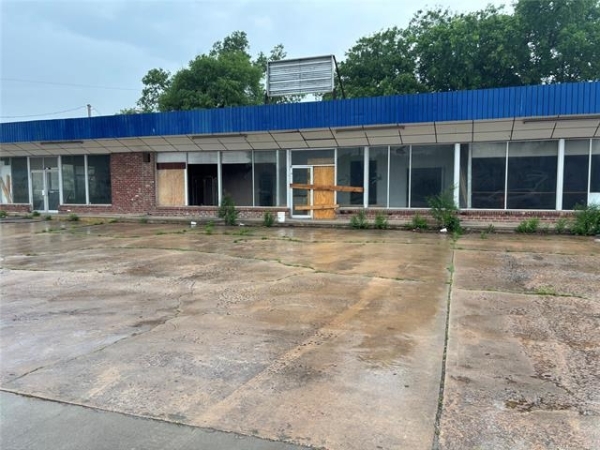 Listing Image #2 - Retail for sale at 6528 N Peoria Ave, Tulsa OK 74126