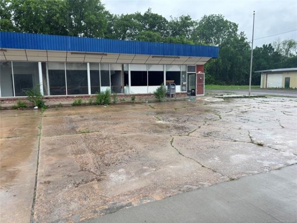 Listing Image #3 - Retail for sale at 6528 N Peoria Ave, Tulsa OK 74126