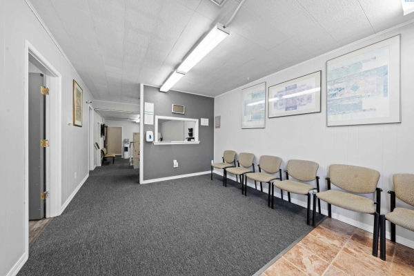 Listing Image #2 - Others for sale at 11 S Cascade St, Kennewick WA 99336