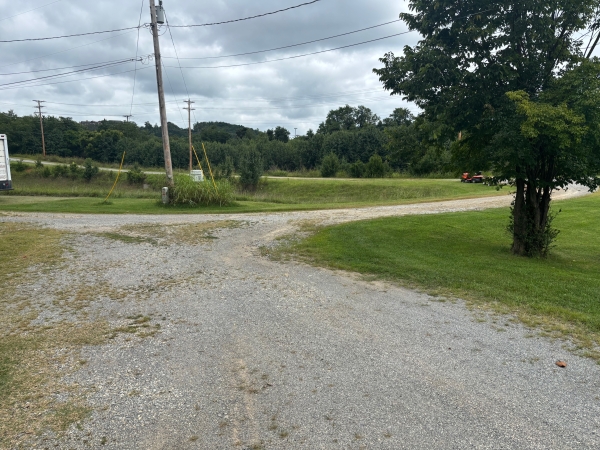 Listing Image #3 - Retail for sale at 2949 Leslie Lane, Roanoke VA 24018