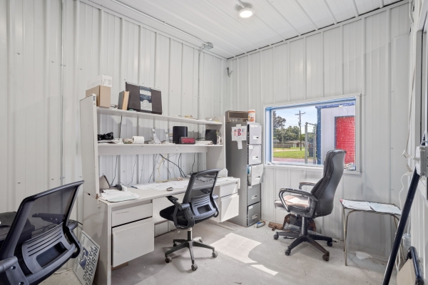 Listing Image #3 - Retail for sale at 301 & 239 W 18th St, Lake Charles LA 70601