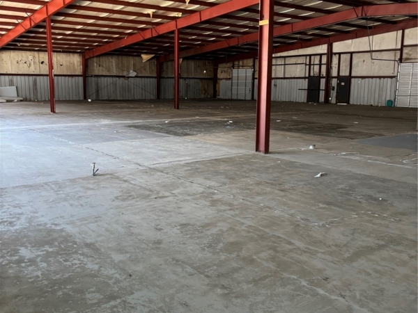 Listing Image #3 - Others for sale at 422 S Main Street, McAlester OK 74501