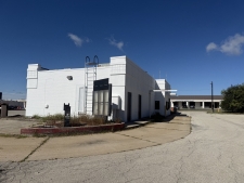 Listing Image #2 - Retail for sale at 501 N Prospect Road, Bloomington IL 61704
