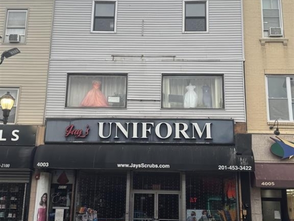 Listing Image #1 - Retail for sale at 4003 Bergenline Ave, Union City NJ 07087