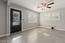 Listing Image #3 - Office for sale at 201 Walnut Drive, Ocean Springs MS 39564