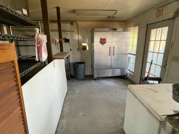 Listing Image #3 - Retail for sale at 8016 Highway 49, Waldenburg AR 72475
