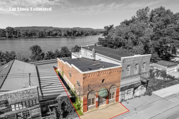 Listing Image #1 - Others for sale at 121 S Main St, Fountain City WI 54629