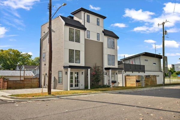 Listing Image #2 - Others for sale at 1507 55th Ave N, Nashville TN 37209