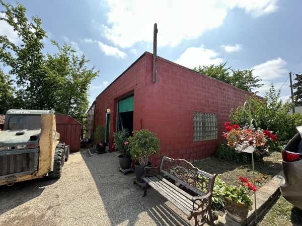 Listing Image #3 - Industrial for sale at 43W427 Route 20, Pingree Grove IL 60140