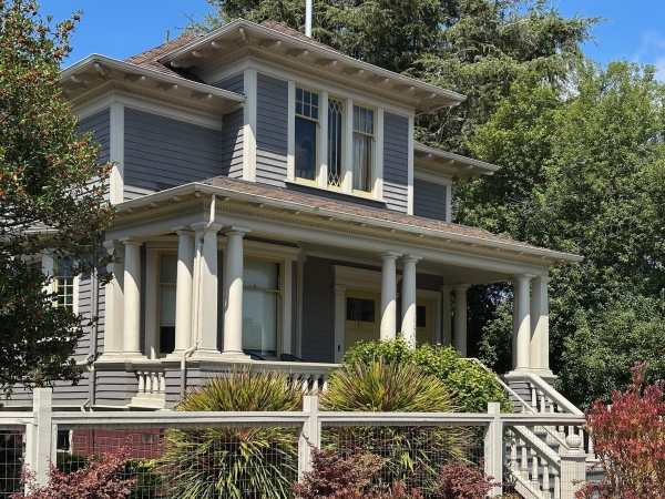 Listing Image #1 - Multi-family for sale at 1369 G Street, Arcata CA 95521