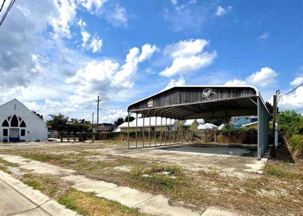 Listing Image #1 - Land for sale at 933 Goode, Houma LA 70360