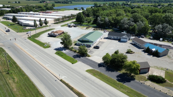 Listing Image #1 - Office for sale at 2702-2708 N Cunningham Ave, Urbana IL 61802
