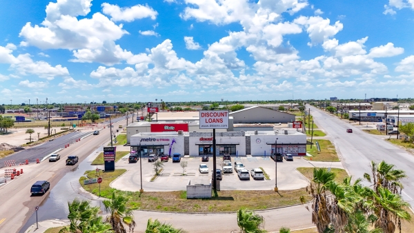 Listing Image #3 - Retail for sale at 3855 International Boulevard, Brownsville TX 78521