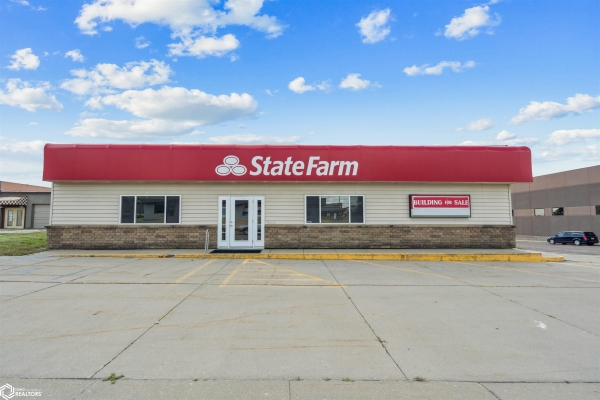 Listing Image #1 - Others for sale at 101 E Linn Street, Marshalltown IA 50158