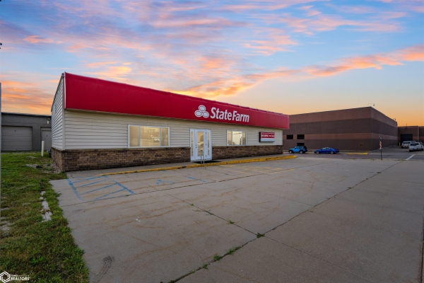 Listing Image #3 - Others for sale at 101 E Linn Street, Marshalltown IA 50158