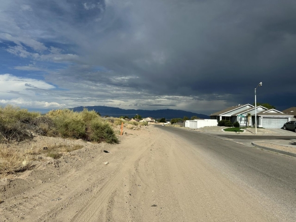 Listing Image #3 - Others for sale at 10350 SUNSET GARDENS Road SW, Albuquerque NM 87121
