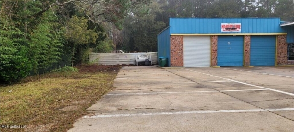 Listing Image #2 - Others for sale at 3000 Ladnier Road, Gautier MS 39553