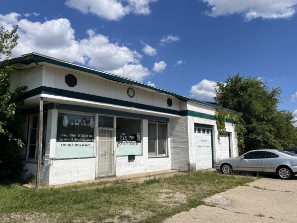 Listing Image #1 - Others for sale at 1536 S Main Street, South Bend IN 46613
