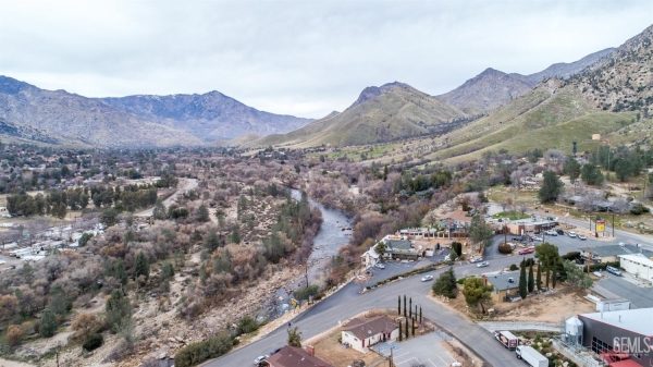 Listing Image #2 - Others for sale at 112 Buena Vista Drive, Kernville CA 93238