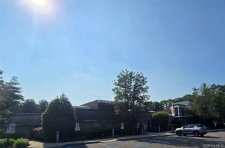 Office for sale in Smithtown, NY