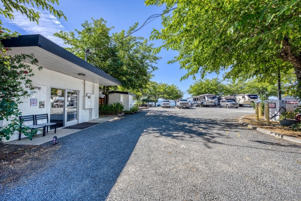 Listing Image #2 - Others for sale at 2985 Lakeshore Blvd, Upper Lake CA 95485