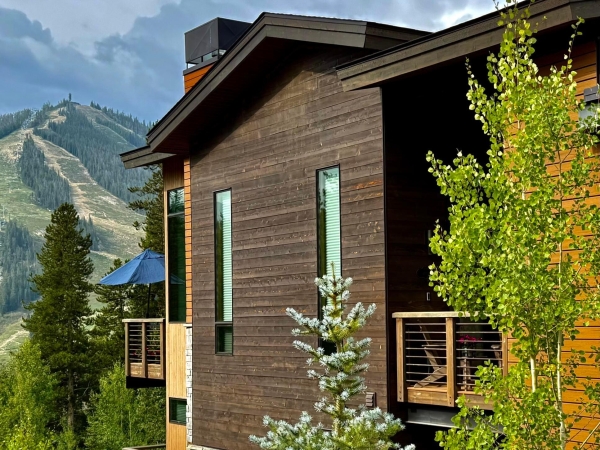 Listing Image #2 - Multi-family for sale at 301 RESERVE Way, Winter Park CO 80482