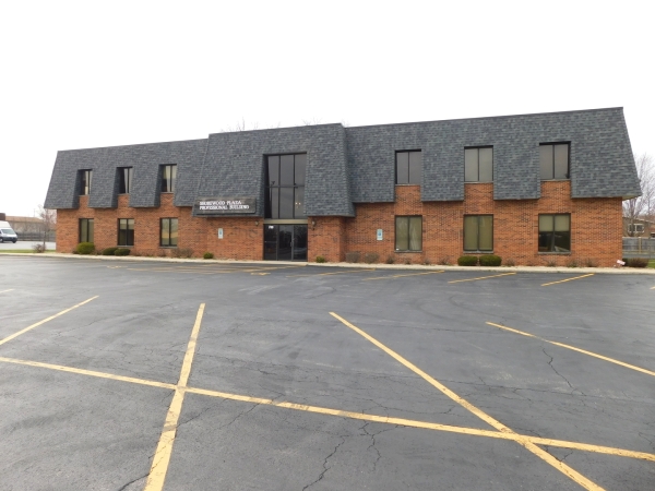 Listing Image #2 - Office for sale at 700 W JEFFERSON Street, Shorewood IL 60404