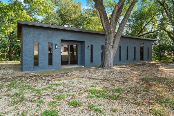Listing Image #1 - Others for sale at 112 Deanna Street, Robinson TX 76706