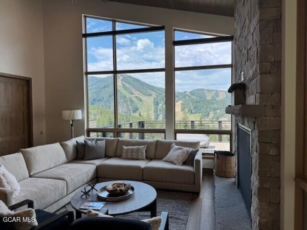 Listing Image #1 - Multi-family for sale at 302 NORTH WOODS Place, Winter Park CO 80482