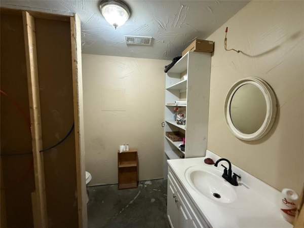 Listing Image #2 - Industrial for sale at 10015 Fm 751, Quinlan TX 75474