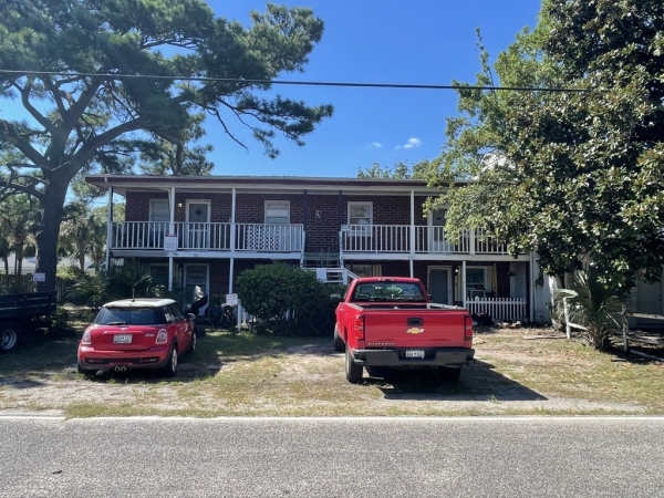 Listing Image #2 - Multi-family for sale at 405 14th Avenue S, Myrtle Beach SC 29577