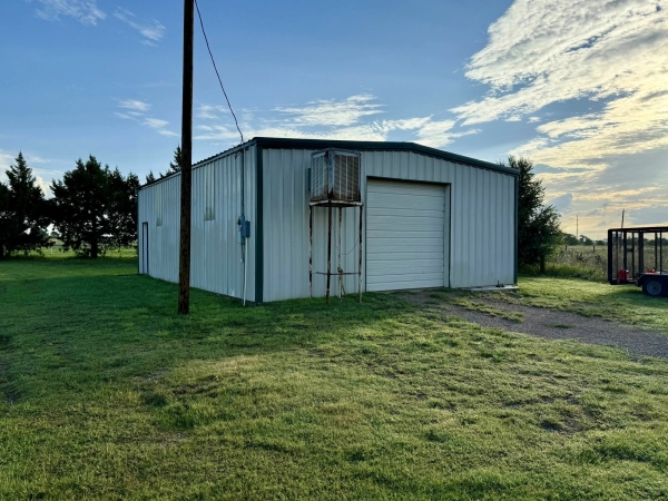 Listing Image #1 - Industrial for sale at 1020 E Marshall Howard Blvd, Littlefield TX 79339