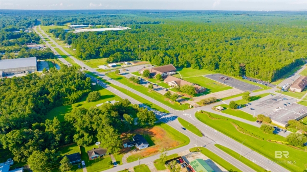 Listing Image #3 - Others for sale at 98 Bouler Drive, Bay Minette AL 36507 Listing Image #3 - Others for sale at 98 Bouler Drive, Bay Minette AL 36507