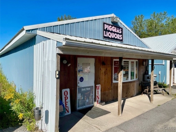 Listing Image #3 - Others for sale at 5676 State Route 104, Oswego NY 13126