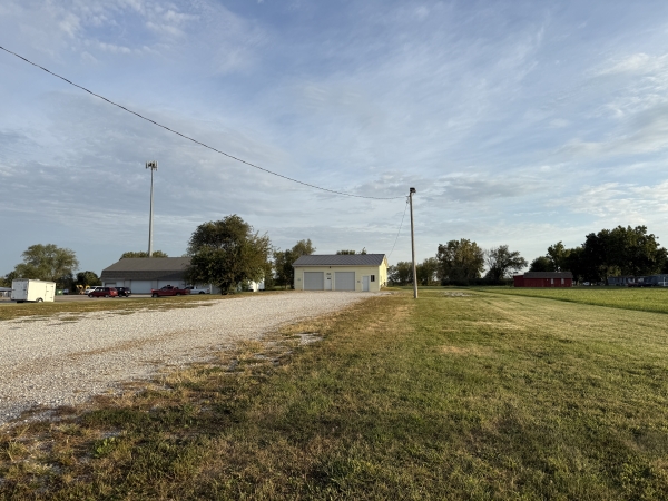 Listing Image #1 - Others for sale at 2209 E. Illinois St., Kirksville MO 63501