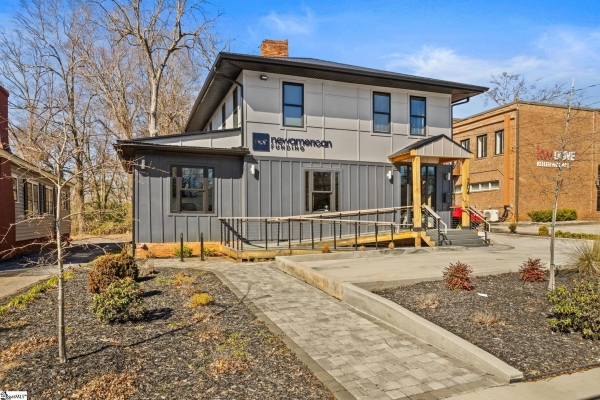 Listing Image #3 - Office for sale at 204 Mills Avenue, Greenville SC 29605