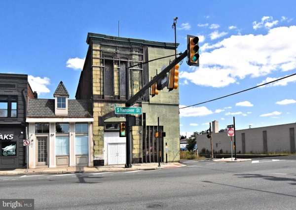 Listing Image #1 - Others for sale at 28 S Hanover St, POTTSTOWN PA 19464