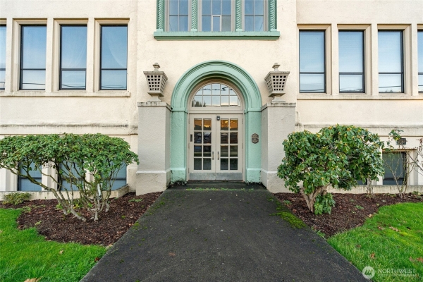 Listing Image #3 - Others for sale at 233 S Market Boulevard, Chehalis WA 98532