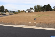 Listing Image #3 - Land for sale at Lot 7 Bloc Washington St W, Carlton OR 97111