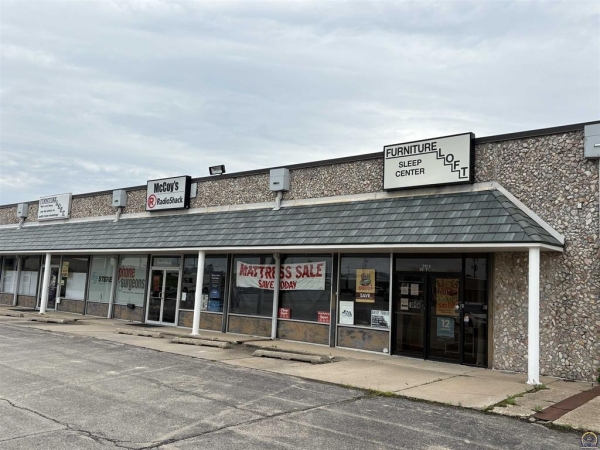 Listing Image #3 - Others for sale at 2914 W Hwy 50, Emporia KS 66801
