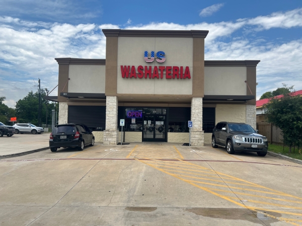 Listing Image #2 - Retail for sale at 705 N Alexander Drive, Baytown TX 77520