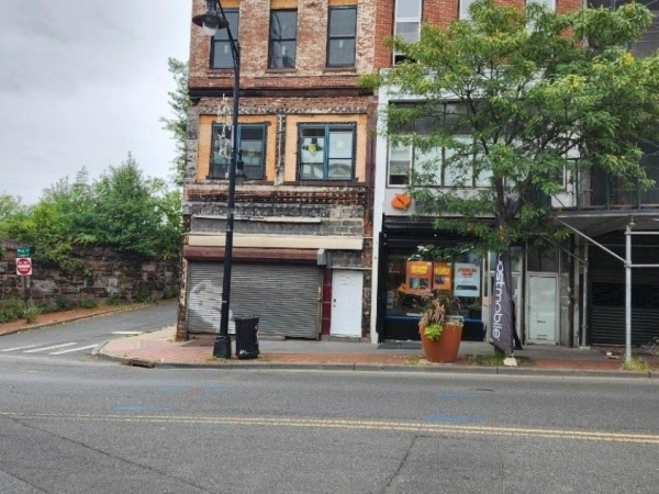 Listing Image #2 - Others for sale at 231 Broad St, Elizabeth City NJ 07201