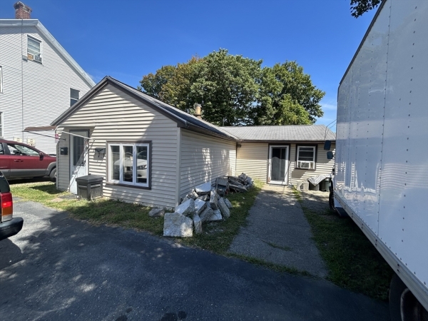 Listing Image #2 - Others for sale at 123 Adams St, Leominster MA 01453