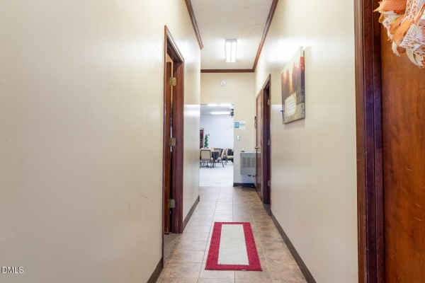 Listing Image #2 - Office for sale at 2006 Maple Avenue, Burlington NC 27215
